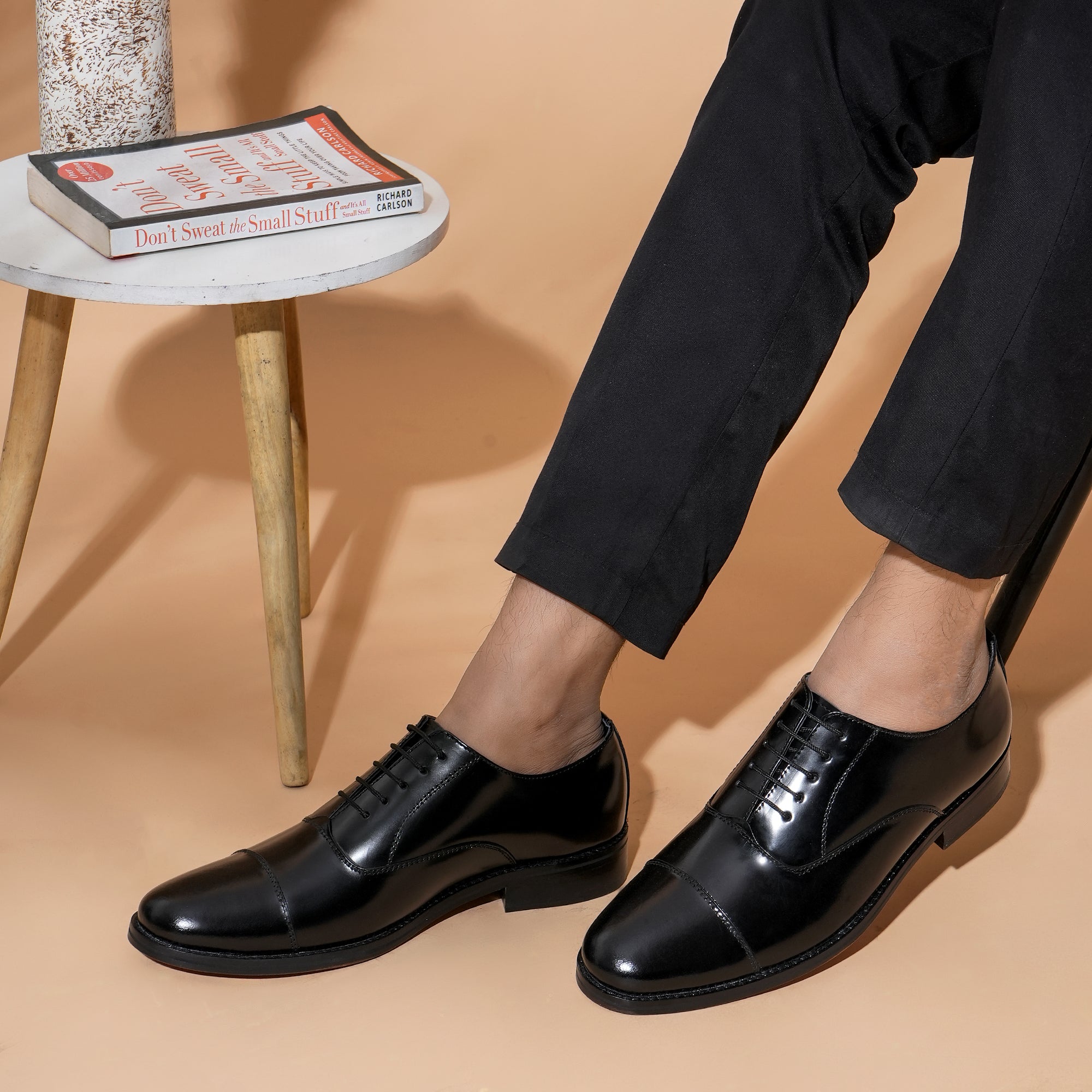 LEATHER SOLE OXFORDS - BLACK