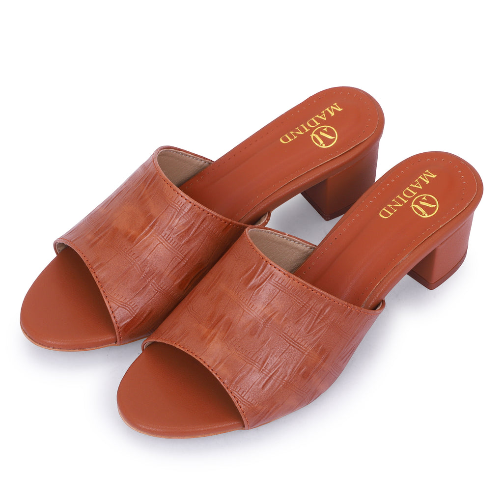TEXTURED BLOCK HEEL SLIDES - TAN