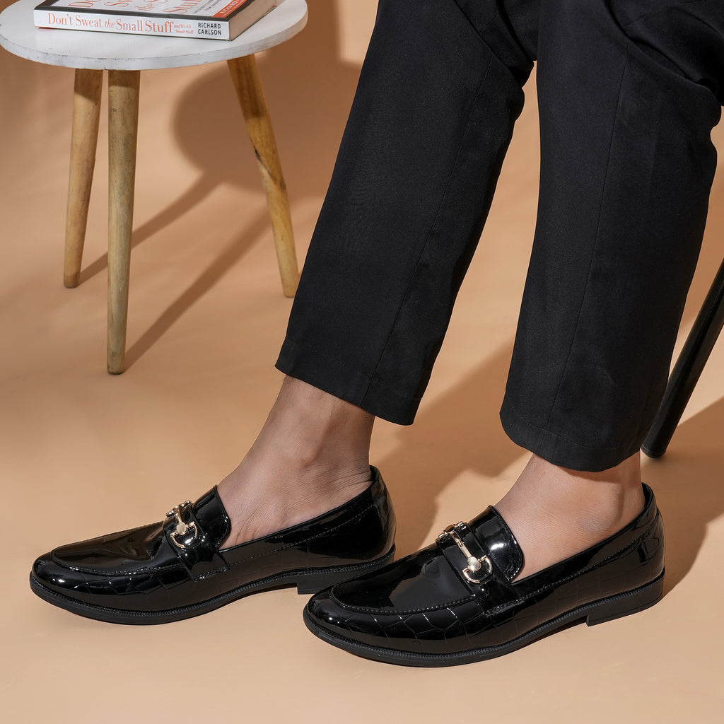 REGAL CROCO TEXTURED BIT LOAFERS - BLACK